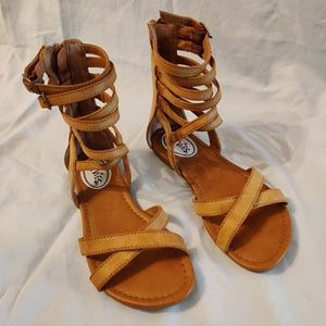 Girls gladiator sandals